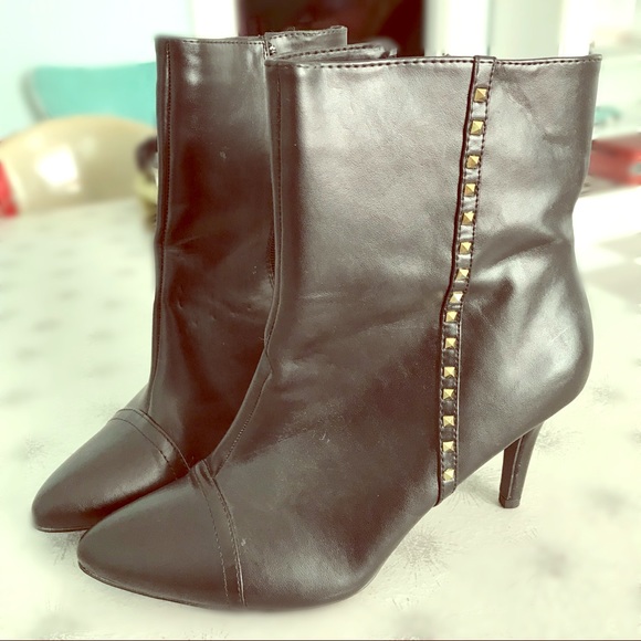 Nice chic black boots - Picture 1 of 6